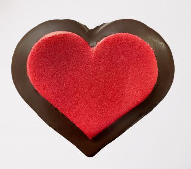 Herz aus Marzipan mit Zartbitter Schokolade